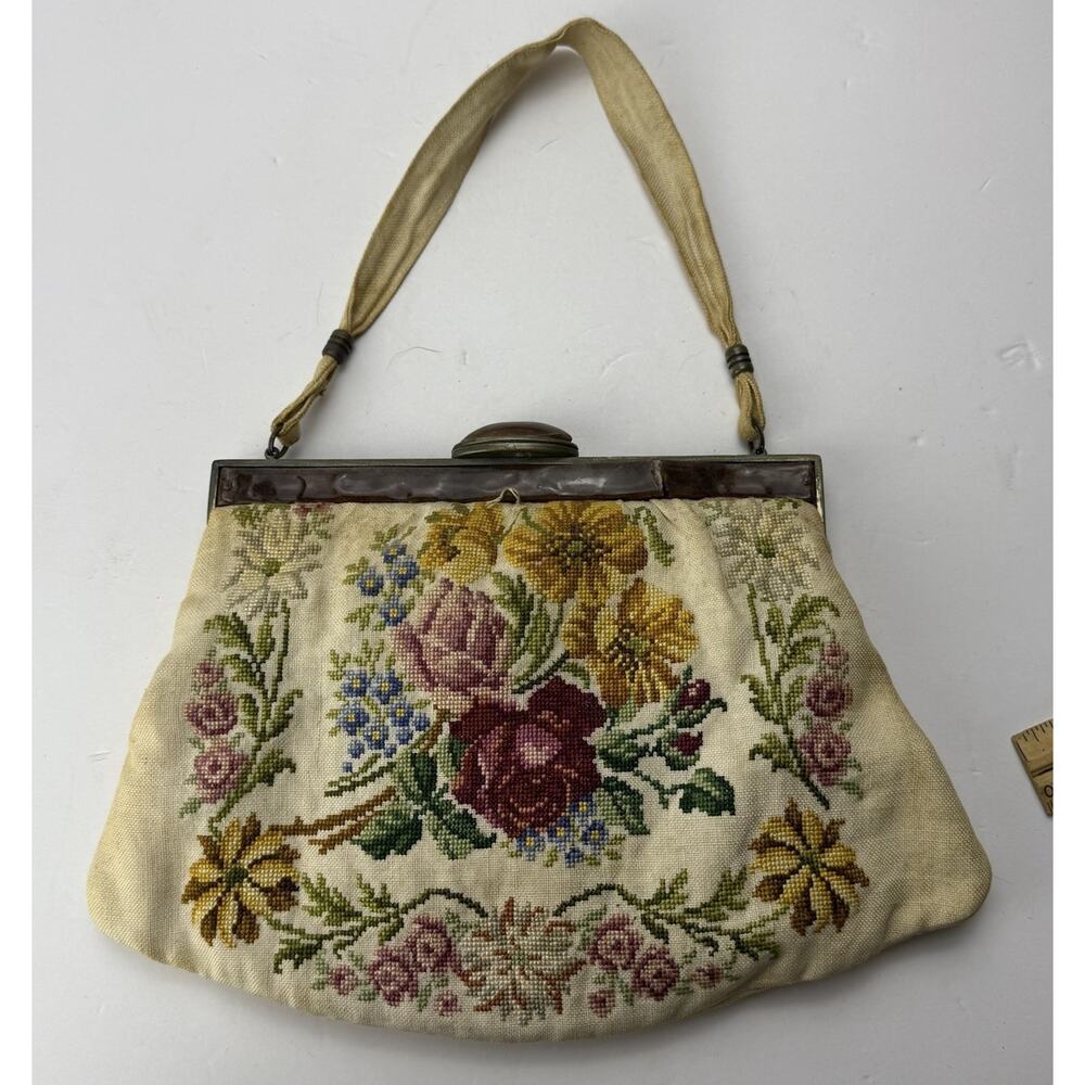VTG Needlepoint Purse Handbag Floral Bag